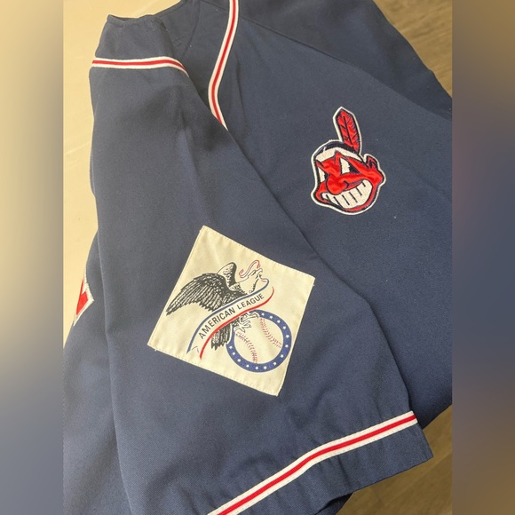 Vintage Cleveland Indians Starter Jersey - Picture 11 of 11